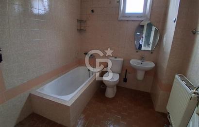 Pendik Bat mahallesi çarşı geniş 130 m2 net kiralık 3+1 daire