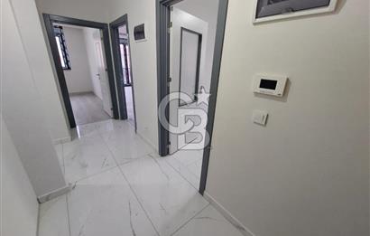 Kartal Cumhuriyet mah ön cephe ara kat sıfır satılık 3+1 daire