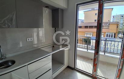 Pendik Kaynarca mah satılık teraslı 80 m2 net fırsat 2+1 daire