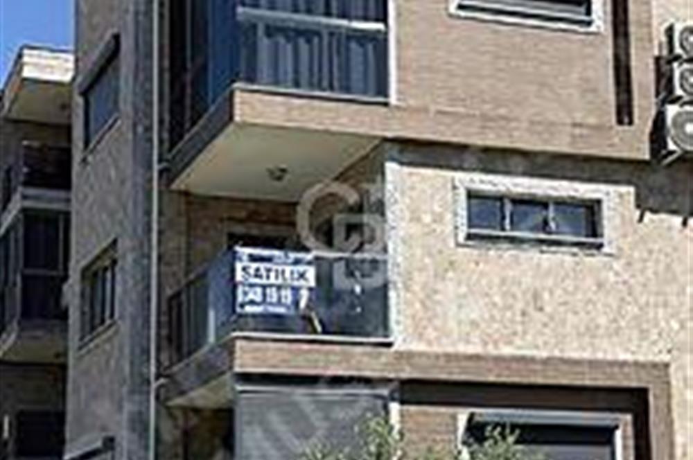 Kuşadası Davutlar'da Havuzlu, 2+1, 70m² Satılık Daire