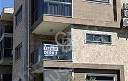 Kuşadası Davutlar'da Havuzlu, 2+1, 70m² Satılık Daire