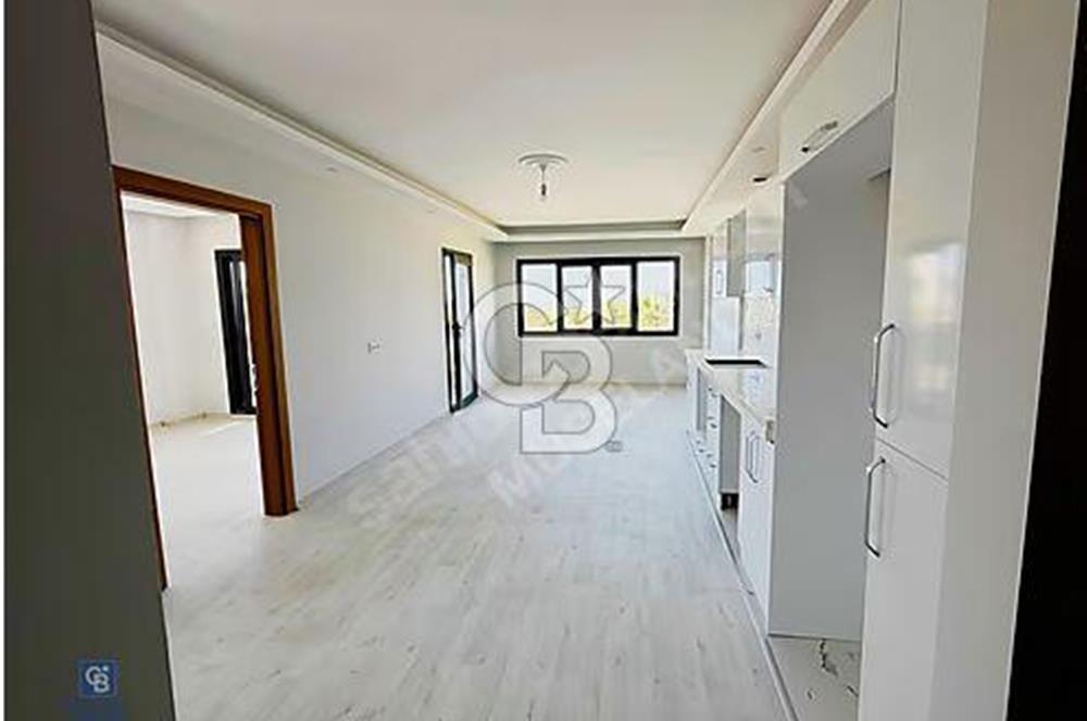 Kuşadası Davutlar'da Havuzlu, 2+1, 70m² Satılık Daire