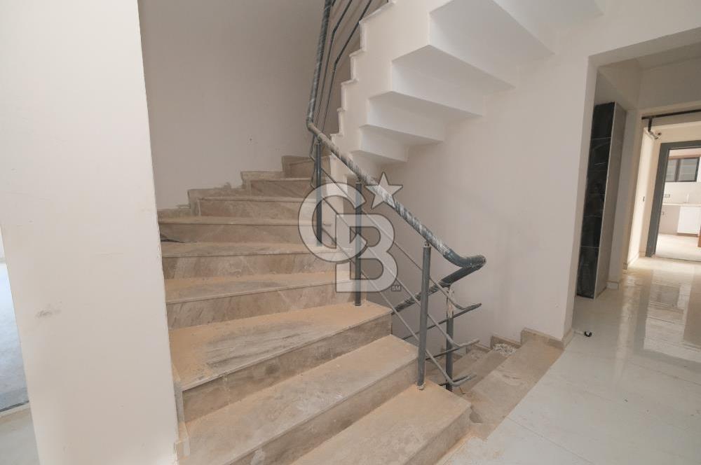 SEYREK’TE YÜKSEK KREDİ İMKANLI SATILIK GENİŞ SIFIR BALKONLU 1+1 DAİRE