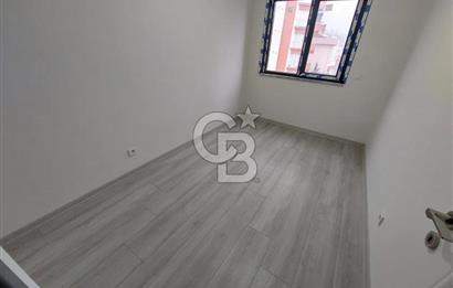 Kartal Cumhuriyet mah ön cephe ara kat sıfır satılık 3+1 daire