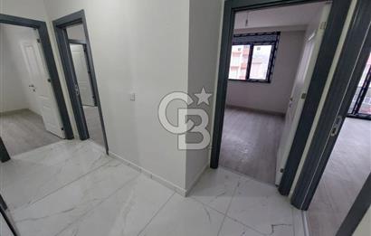 Kartal Cumhuriyet mah ön cephe ara kat sıfır satılık 3+1 daire