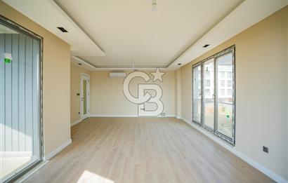 ÇENGELKÖY BEYAZ KÖŞKLER SOKAK’TA | KATTA TEK | 4 CEPHELİ | MANZARALI SIFIR 4+1