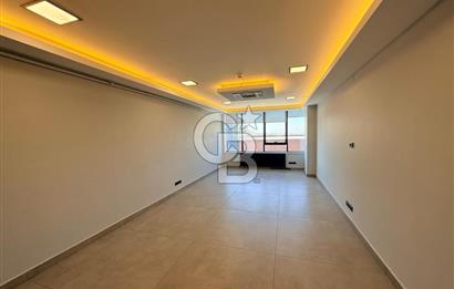 İSTANBUL YOLUNA CEPHE, İÇİ FULL YAPILI 750m2 LÜKS OFİS