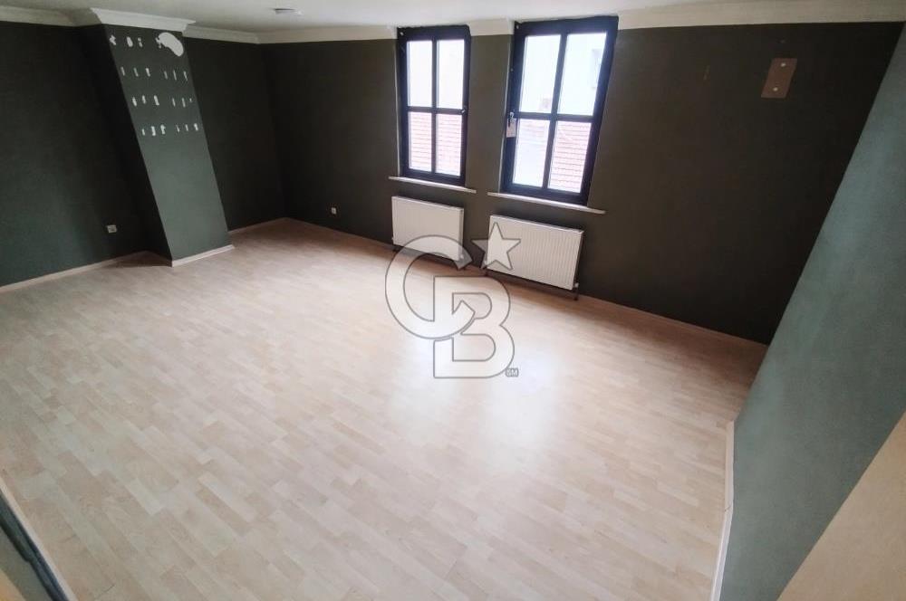 MERKEZİ KONUMDA KİRALIK 80 M2 OFİS
