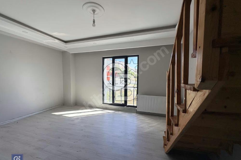 ARNAVUTKÖY TAŞOLUK METROYA YAKIN 4+2 KİRALIK DUBLEKS DAİRE
