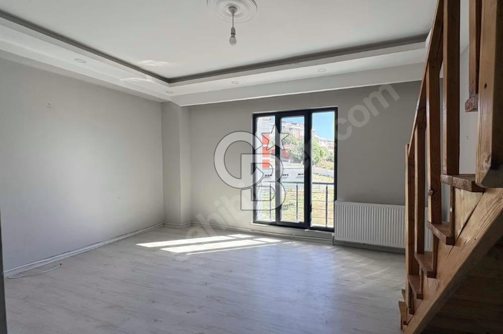 ARNAVUTKÖY TAŞOLUK METROYA YAKIN 4+2 KİRALIK DUBLEKS DAİRE
