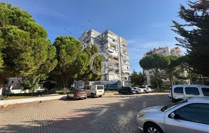 Karşıyaka Zübeyde Hanım'da Kiralık 3+1 Park Manzaralı Daire