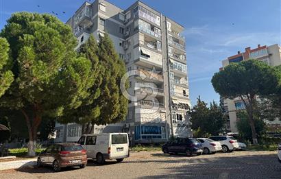 Karşıyaka Zübeyde Hanım'da Kiralık 3+1 Park Manzaralı Daire