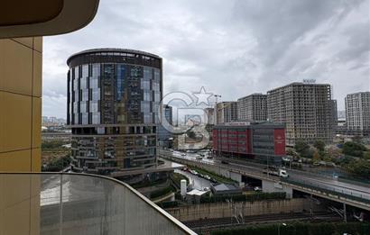 CB MARS'TAN İstmarina'da Deniz ve Şehir Manzaralı, 1+1 Daire