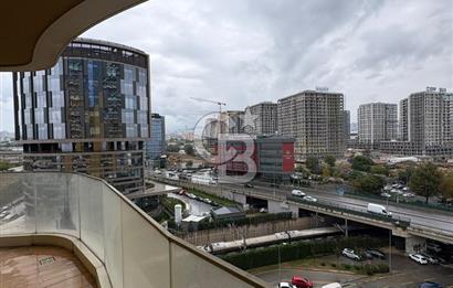 CB MARS'TAN İstmarina'da Deniz ve Şehir Manzaralı, 1+1 Daire