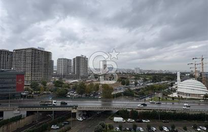 CB MARS'TAN İstmarina'da Deniz ve Şehir Manzaralı, 1+1 Daire