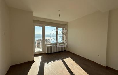 ARNAVUTKÖY'DE MANZARALI ÇATI DUBLEKS KİRALIK DAİRE