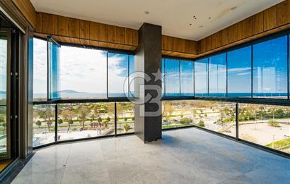 MALTEPEDE KAPANMAZ DENİZ MANZARALI 370M² 6+2 ÜST DUBLEKS DAİRE