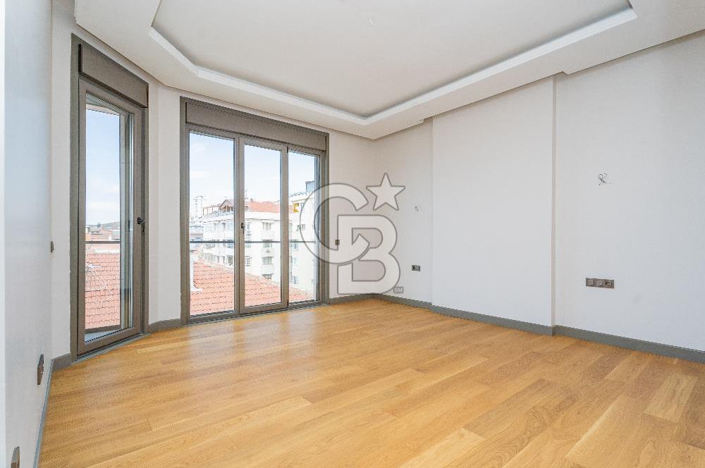 MALTEPEDE KAPANMAZ DENİZ MANZARALI 370M² 6+2 ÜST DUBLEKS DAİRE