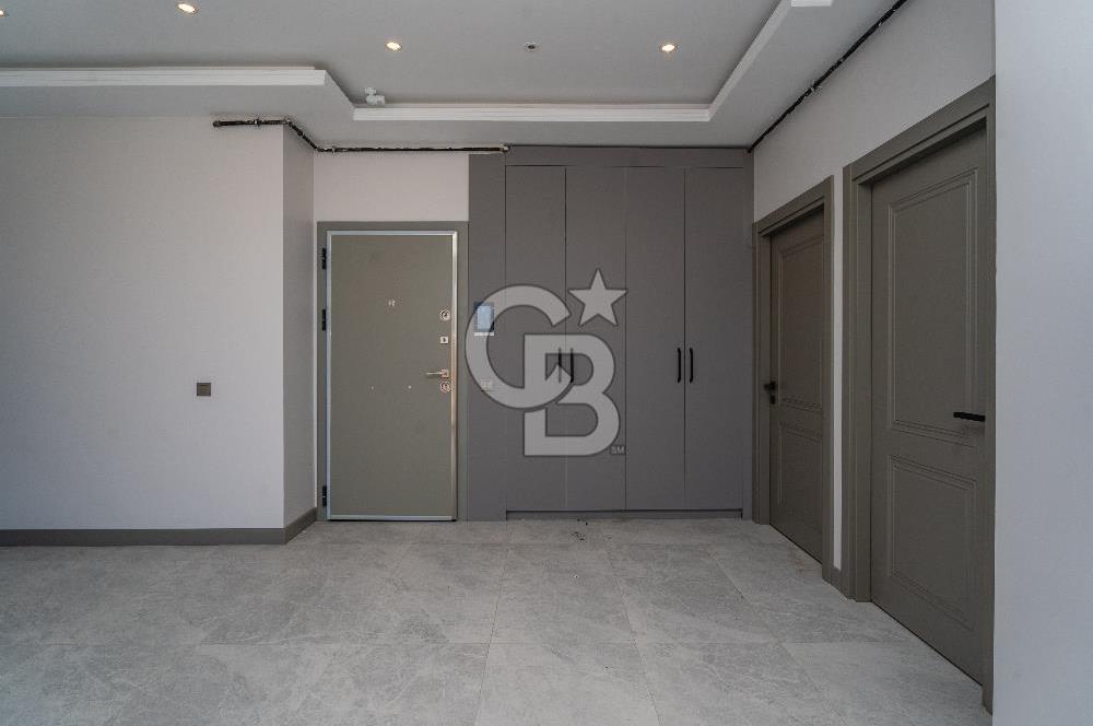 MALTEPEDE KAPANMAZ DENİZ MANZARALI 370M² 6+2 ÜST DUBLEKS DAİRE