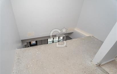 MALTEPEDE KAPANMAZ DENİZ MANZARALI 370M² 6+2 ÜST DUBLEKS DAİRE