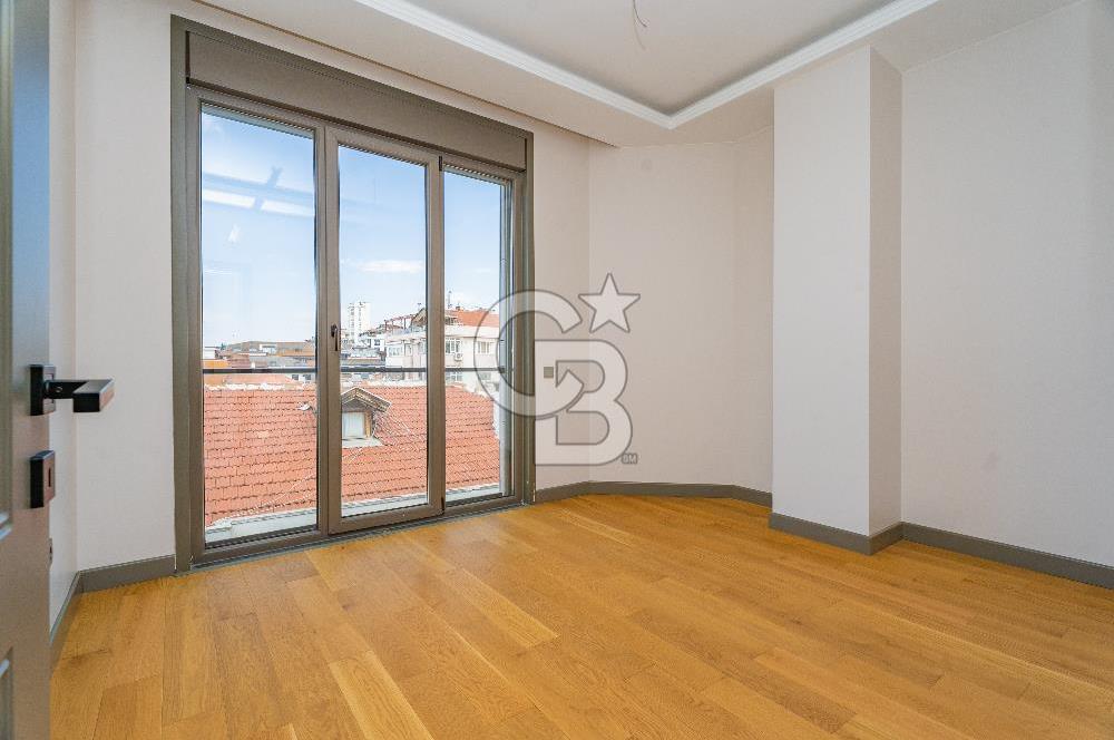 MALTEPEDE KAPANMAZ DENİZ MANZARALI 370M² 6+2 ÜST DUBLEKS DAİRE