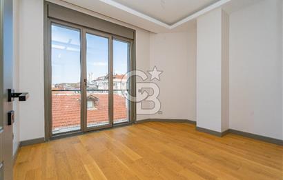 MALTEPEDE KAPANMAZ DENİZ MANZARALI 370M² 6+2 ÜST DUBLEKS DAİRE