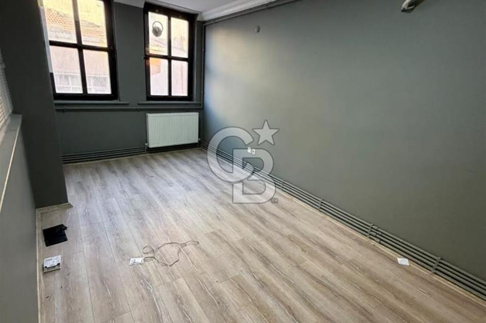MERKEZİ KONUMDA KİRALIK 80 M2 OFİS
