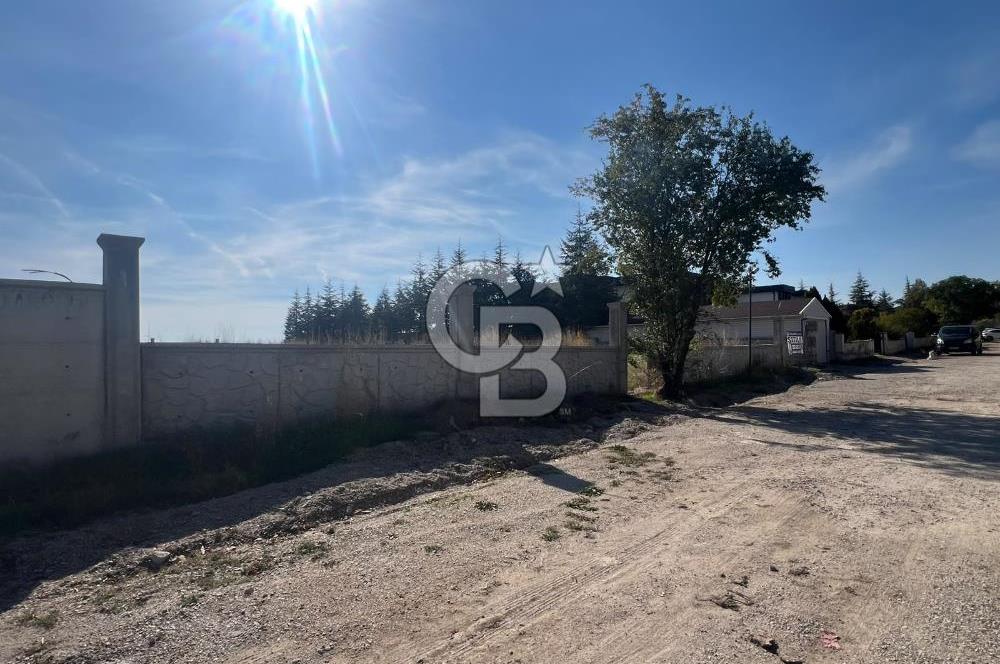 CB VİZYON GÖKHAN KORAL'DAN SİTE İÇERİSİNDE İKİ YOLA CEPHE ARSA
