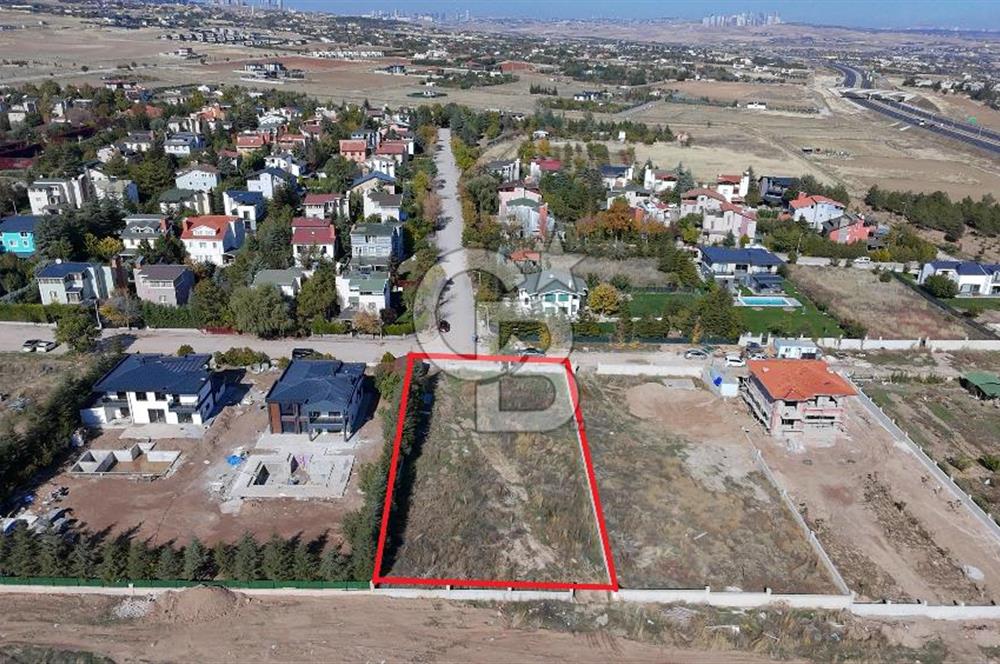 CB VİZYON GÖKHAN KORAL'DAN SİTE İÇERİSİNDE İKİ YOLA CEPHE ARSA