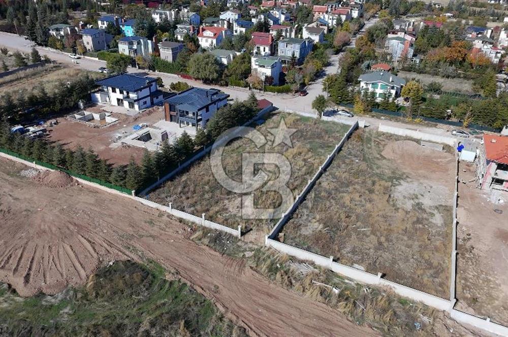 CB VİZYON GÖKHAN KORAL'DAN SİTE İÇERİSİNDE İKİ YOLA CEPHE ARSA