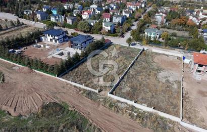CB VİZYON GÖKHAN KORAL'DAN SİTE İÇERİSİNDE İKİ YOLA CEPHE ARSA