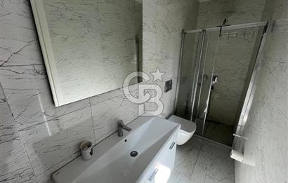 ORTAKENT MERKEZDE LÜKS SİTEDE EŞYASIZ BAHÇELİ 2+1 GENİŞ DAİRE