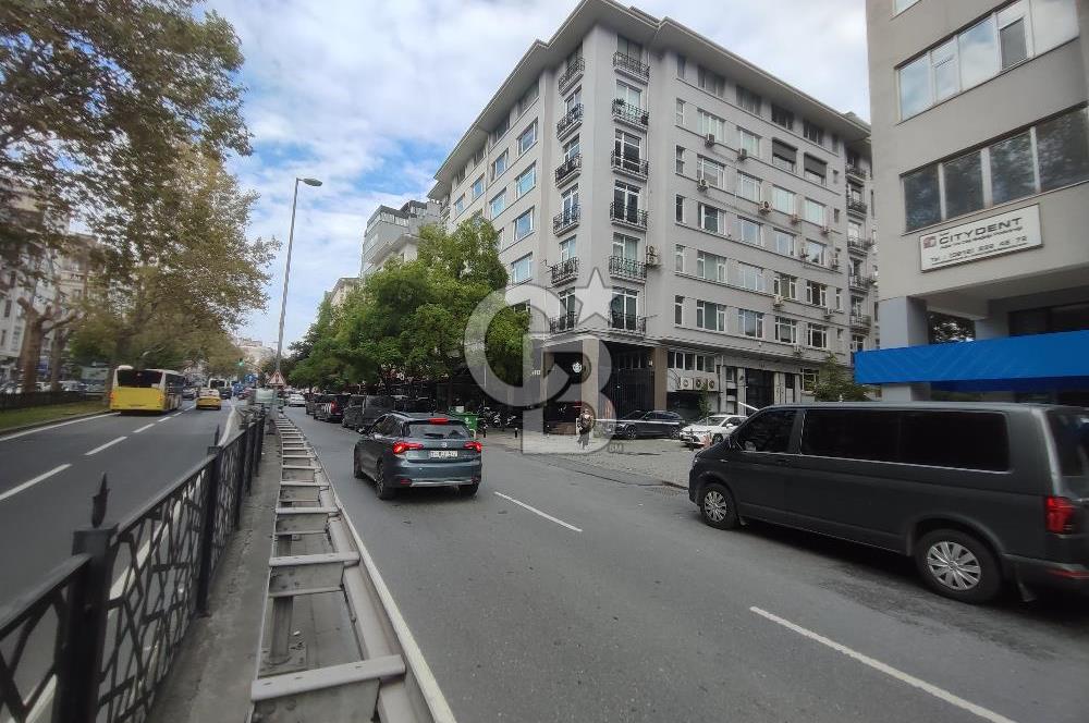 Harbiye Elmadağ da Satılık 7+1 Prestijli Ofis & Büro