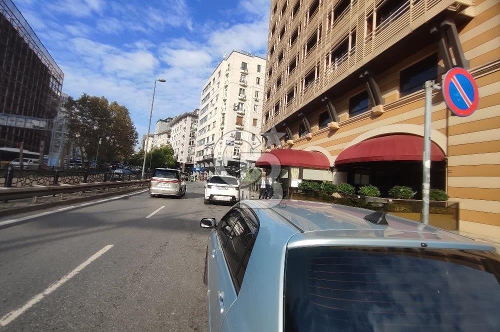 Harbiye Elmadağ da Satılık 7+1 Prestijli Ofis & Büro