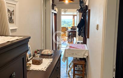 KADIKÖY CAFERAĞA’DA DENİZ VE ADALAR MANZARALI 3+1 SATILIK DAİRE