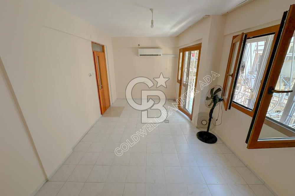Sahile Yürüme Mesafesinde Kapalı Mutfak Satılık 2+1 Daire