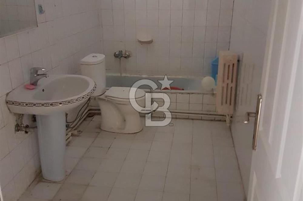 Ataşehir İnönü Mh. Site içerisinde 3+1 Satılık Daire