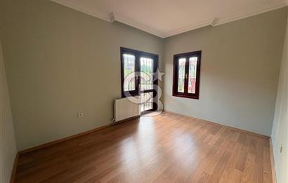 Gölbaşı Karşıyaka'da Satılık Lüks 8+1 Müstakil Villa