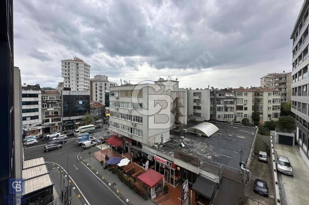 Bağdat Caddesi'ne 2.Bina Prestijli İş Hanında Güvenlikli 3+1