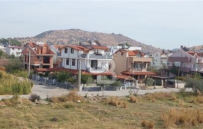 C.B. ROUTE | DİKİLİ CUMHURİYETTE GENİŞ TERASLI ŞIK VİLLA