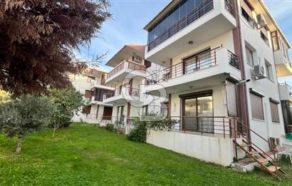 Yenifoça Turkuaz Evleri Sitesinde Satılık 2+1 Daire