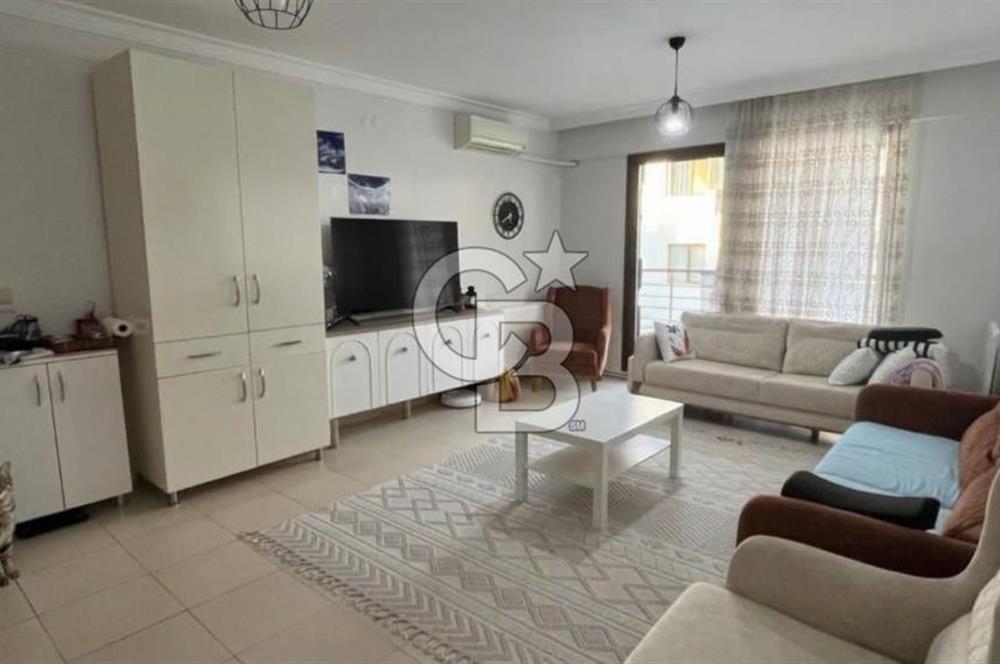Yenifoça Turkuaz Evleri Sitesinde Satılık 2+1 Daire