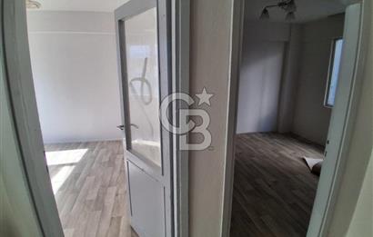 Pendik sahil çarşı merkez satılık 2+1 daire 70 m2 net