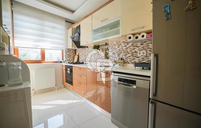 Ümraniyede Ferah Yaşam Alanlarıyla 4+1 Satılık Dubleks Daire