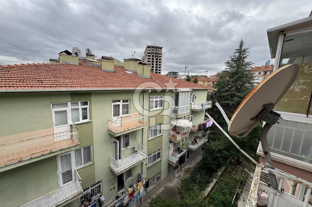 Keçiören Fındıklı Sokak'da Metro Yakını 3+1 Kiralık Daire