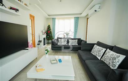 Ümraniyede Ferah Yaşam Alanlarıyla 4+1 Satılık Dubleks Daire