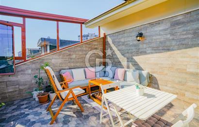 Ümraniyede Ferah Yaşam Alanlarıyla 4+1 Satılık Dubleks Daire