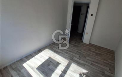Pendik sahil çarşı merkez satılık 2+1 daire 70 m2 net