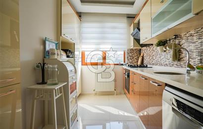 Ümraniyede Ferah Yaşam Alanlarıyla 4+1 Satılık Dubleks Daire
