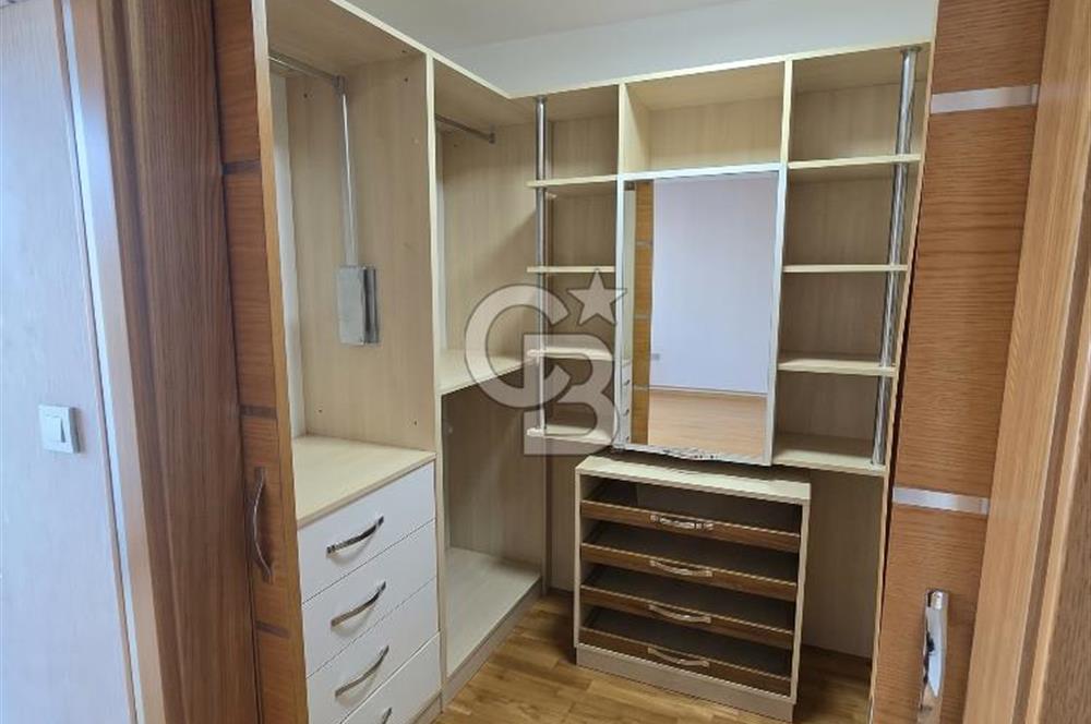ÇUKURAMBAR MAHALLESİNDE CADDE ÜSTÜNDE 3+1 ADA MUTFAKLI 189M2 NET